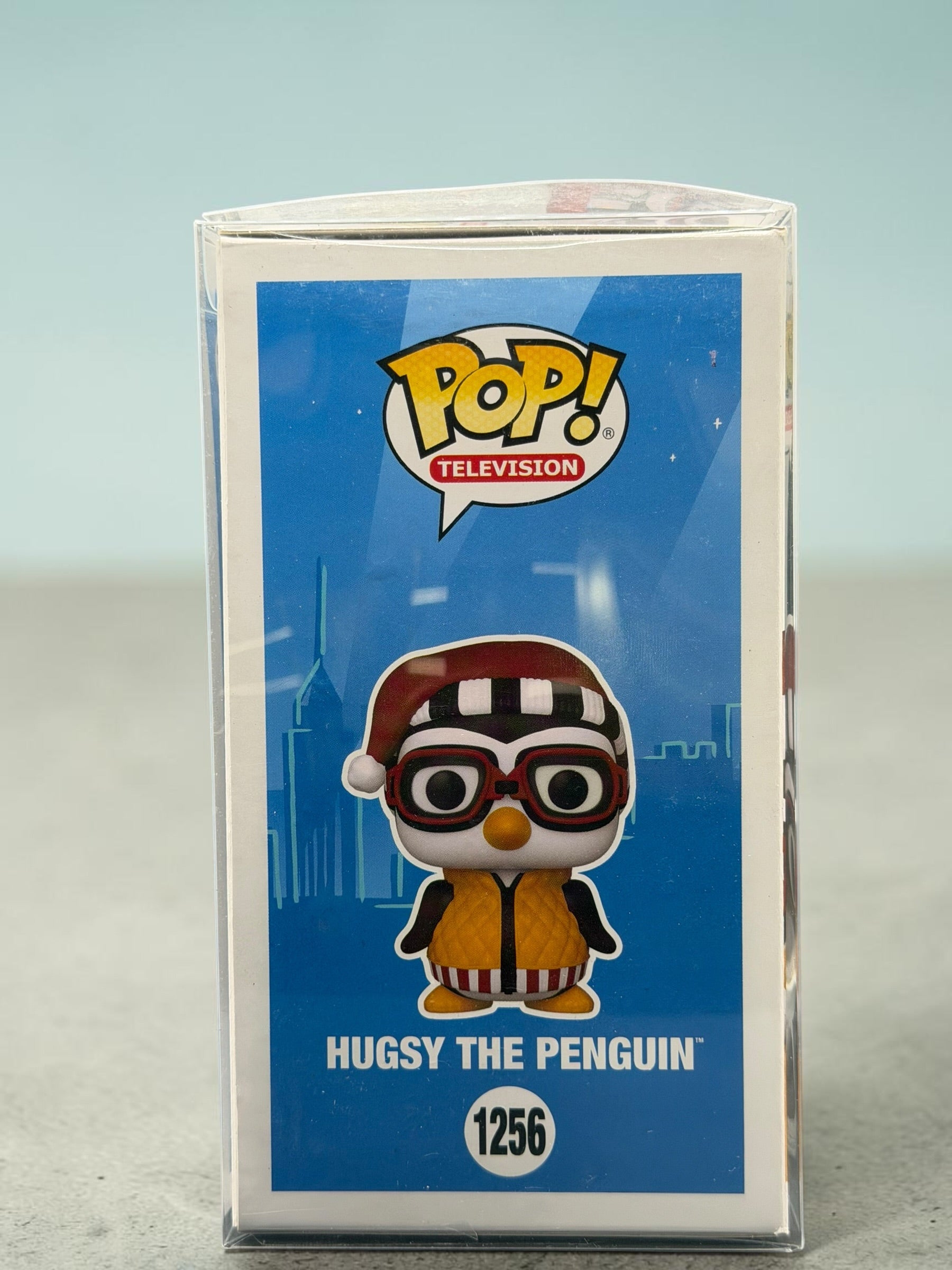 Funko Pop! Television : Friends-  Hugsy the Penguin #1256 SDCC 2023 Limited Edition Exclusive