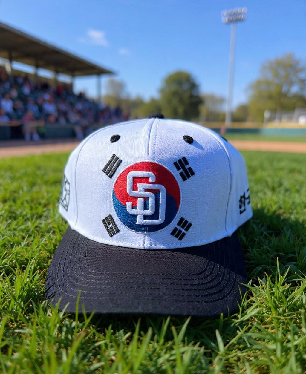 2025 San Diego Padres Korean Heritage Night Snapback (Game Exclusive)