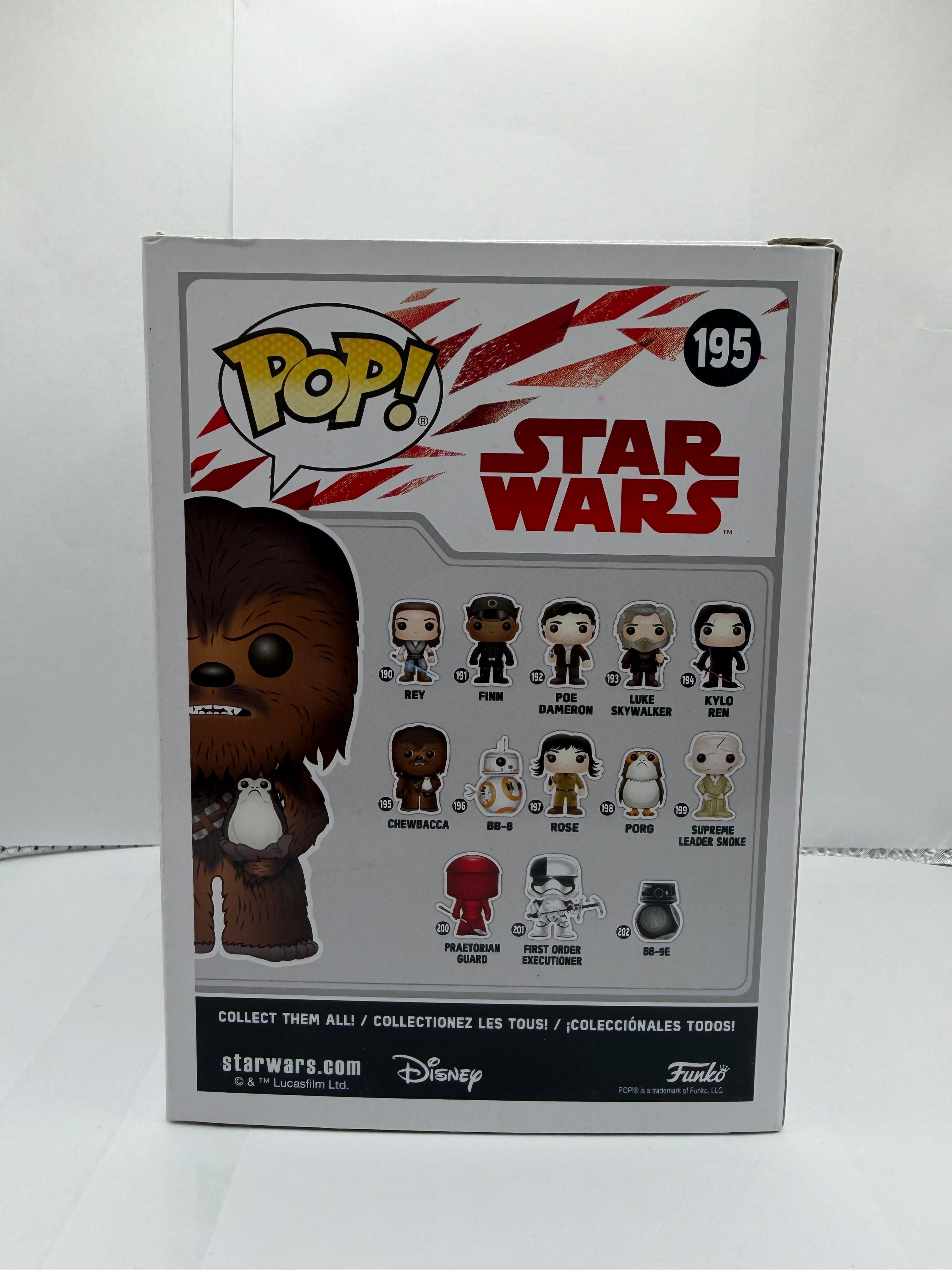 Funko Pop! Star Wars – Chewbacca #195 (Flocked FYE Exclusive)