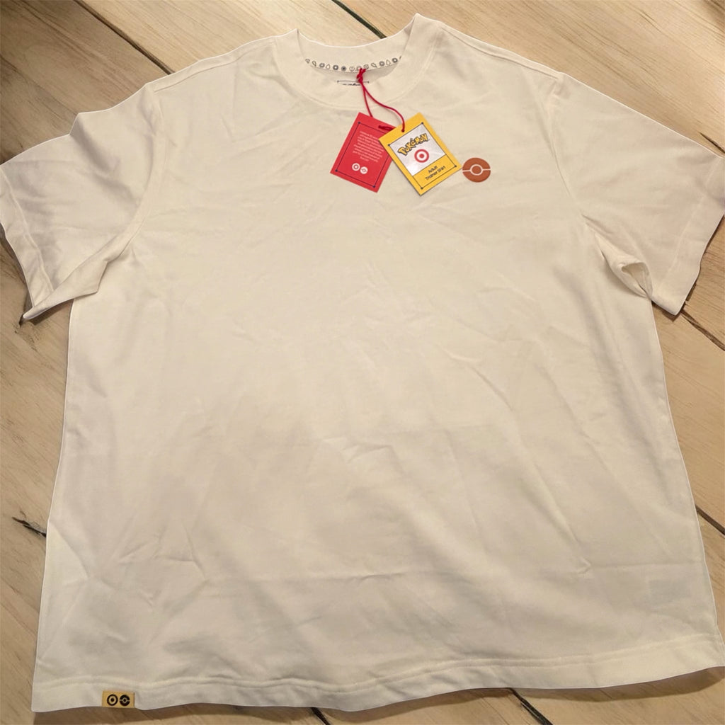 Adult Eevee Graphic Print Short Sleeve Crewneck T-Shirt - Pokémon x Target (LARGE)